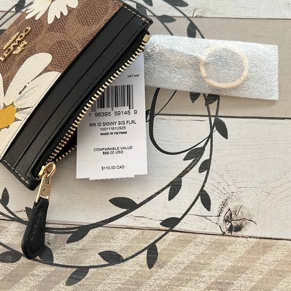 New Coach Mini Skinny Id Case In Signature Canvas With Floral Print - Picture 3 of 5
